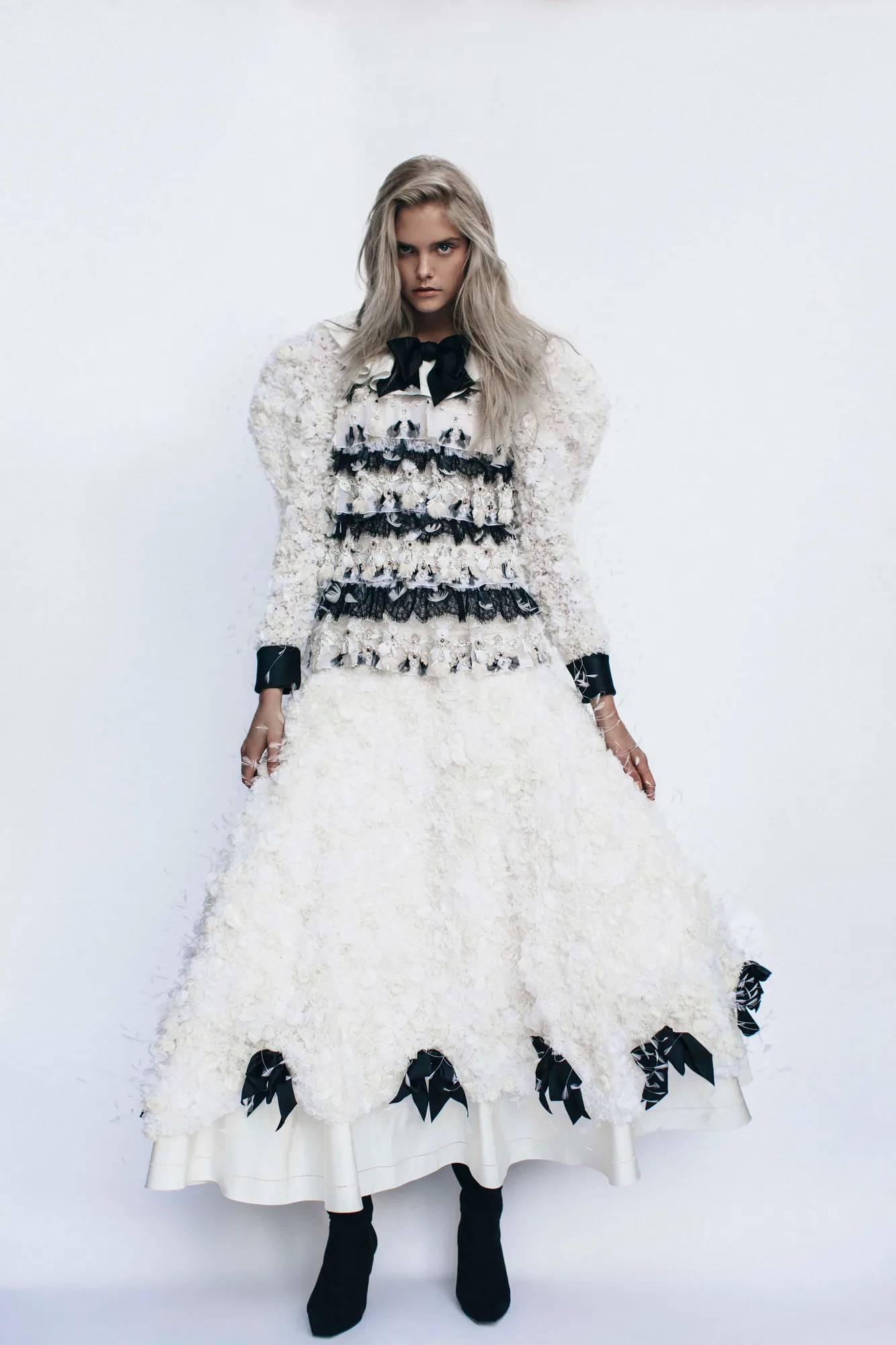 Editorial fashion photograph by Renata Kaveh